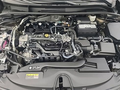 Used 2025 Toyota Corolla LE image 38