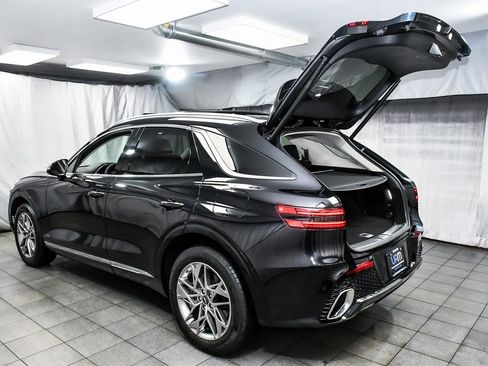 Used 2025 Genesis GV70 2.5T w/ Select Package image 61