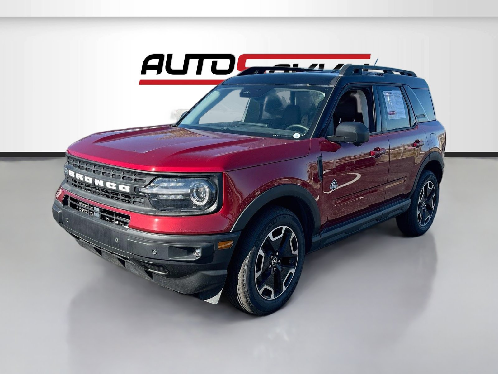Used 2025 Ford Bronco Sport Outer Banks w/ Outer Banks Tech Package+ AWD/4WD image 3