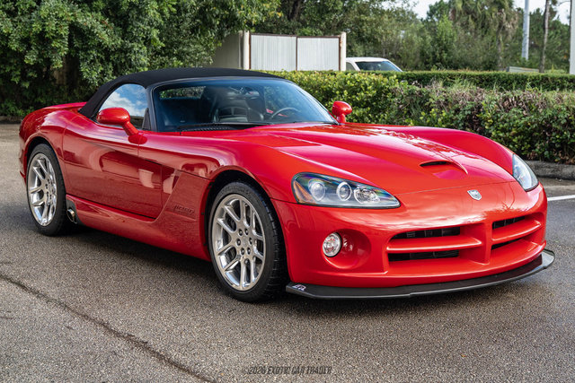 Used 2003 Dodge Viper SRT-10 RWD image 19