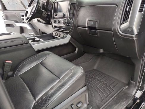 Used 2019 Chevrolet Silverado 2500 LTZ w/ Duramax Plus Package image 22