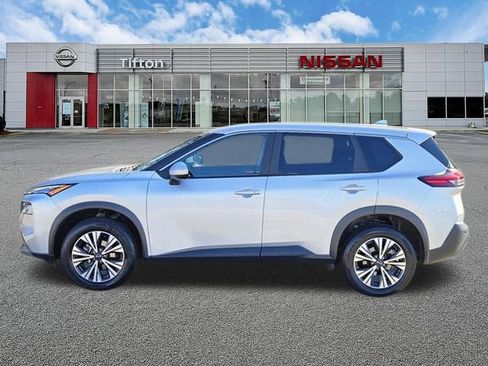 Certified 2023 Nissan Rogue SV FWD image 7