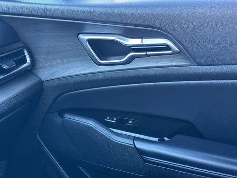 Used 2023 Kia Sportage X-Line w/ X-Line Premium Package AWD/4WD image 32