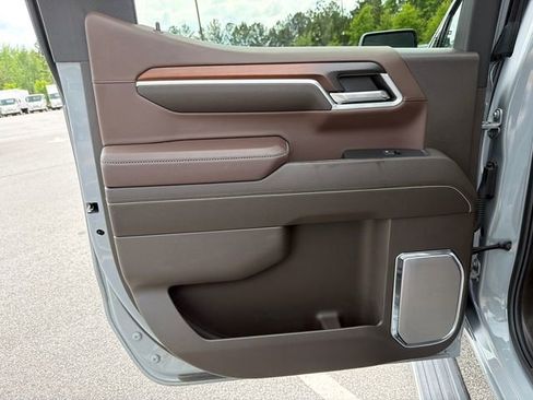 Used 2024 GMC Sierra 1500 Denali AWD/4WD image 21