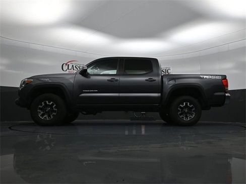 Used 2023 Toyota Tacoma TRD Sport image 25