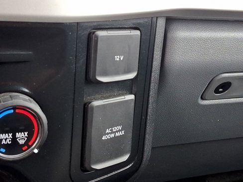 Certified 2025 Ford F250 XLT image 24