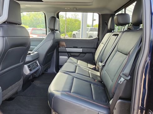Used 2024 Ford F250 Lariat w/ Lariat Ultimate Package AWD/4WD image 10