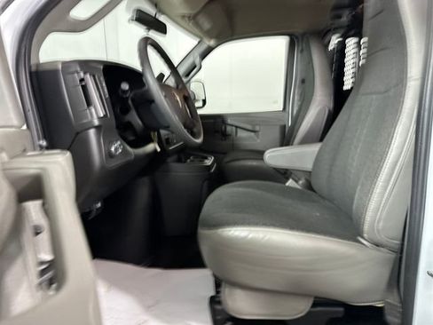 Used 2024 Chevrolet Express 2500 w/ Driver Convenience Package image 11