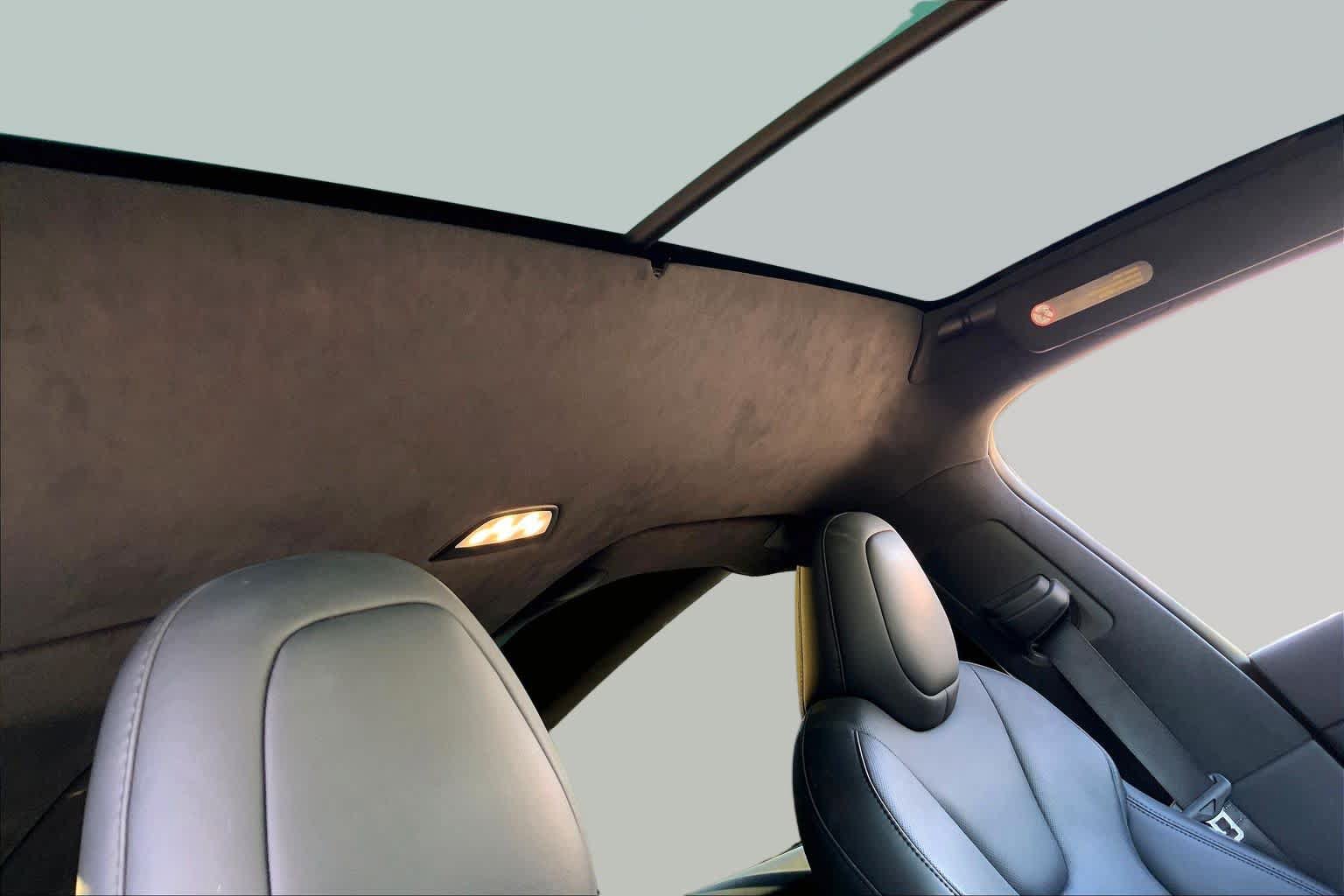 Used 2022 Tesla Model X AWD/4WD image 13
