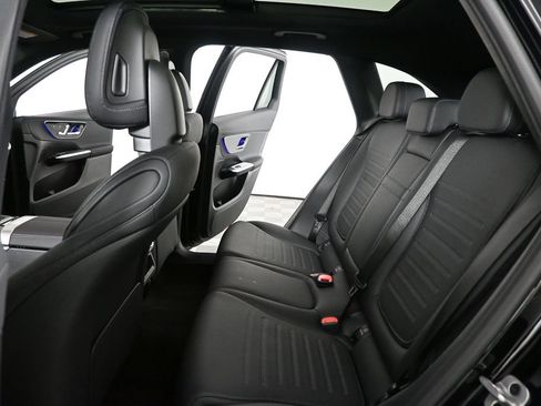 New 2026 Mercedes-Benz GLC 300 image 18