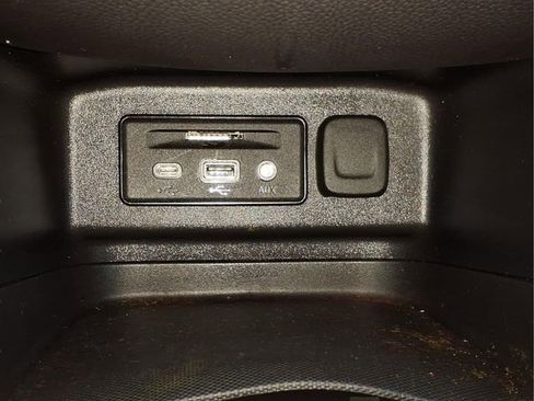 Used 2024 Chevrolet Equinox RS image 19