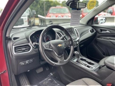 Used 2020 Chevrolet Equinox LT w/ Driver Convenience Package image 98