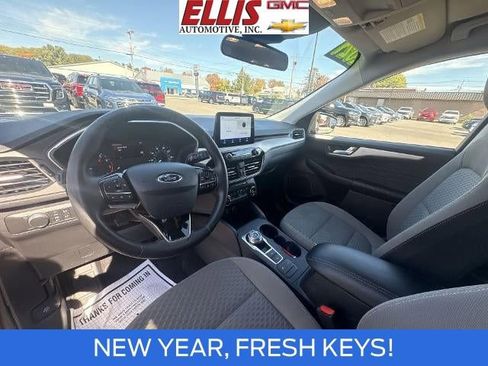 Used 2021 Ford Escape SE w/ Cold Weather Package image 10