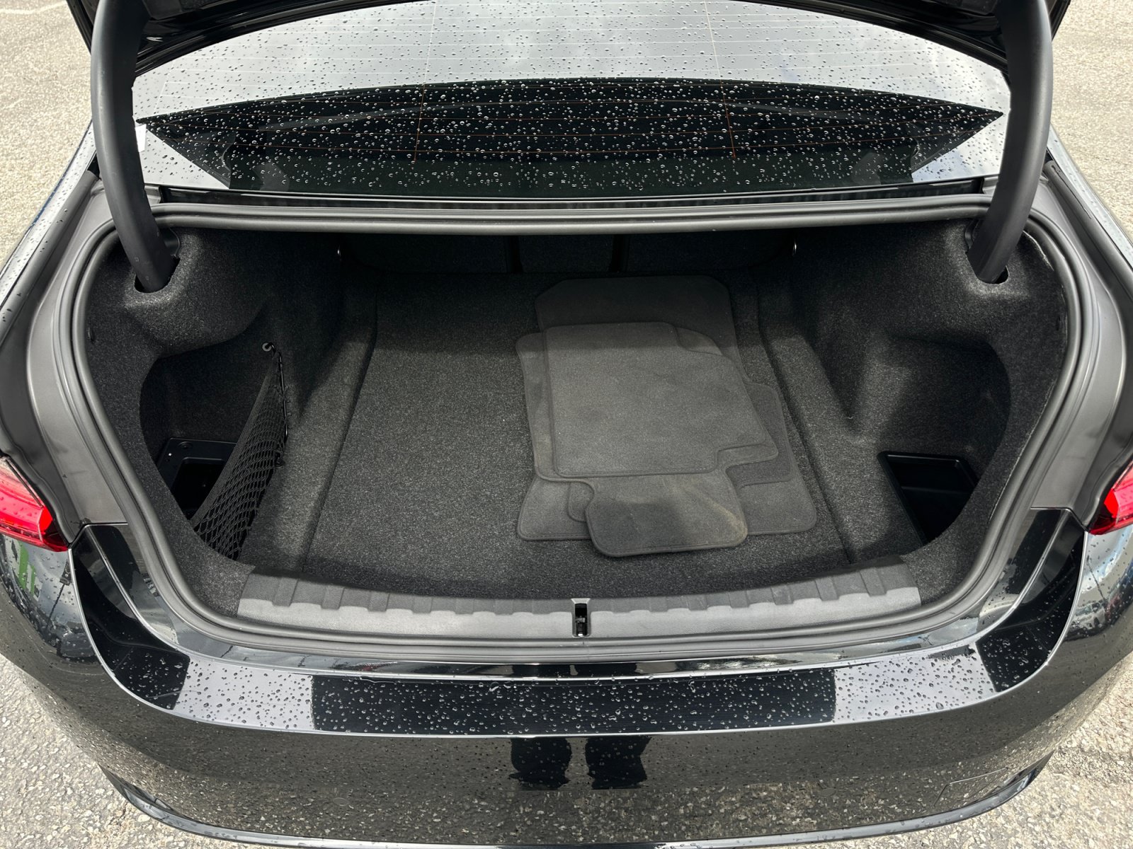Used 2020 INFINITI Q50 Luxe w/ Cargo Package RWD image 28