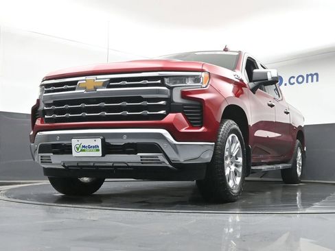 Used 2022 Chevrolet Silverado 1500 LTZ w/ LTZ Premium Package image 6