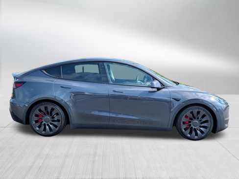Used 2022 Tesla Model Y Performance AWD/4WD image 8