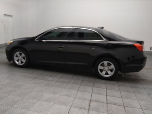 Used 2016 Chevrolet Malibu LT FWD image 3