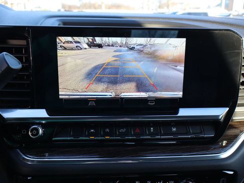 Used 2023 GMC Sierra 1500 Elevation image 22