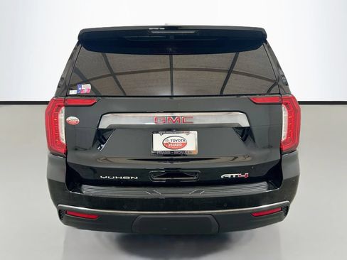 Used 2023 GMC Yukon XL AT4 w/ AT4 Premium Package AWD/4WD image 5