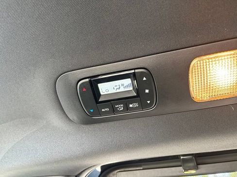 Used 2025 Honda Odyssey Sport-L image 21