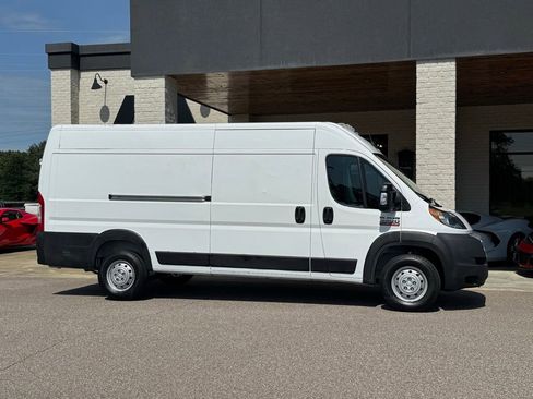 Used 2022 RAM ProMaster 3500 w/ Convenience Group FWD image 19