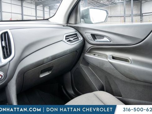 Used 2021 Chevrolet Equinox LT image 14