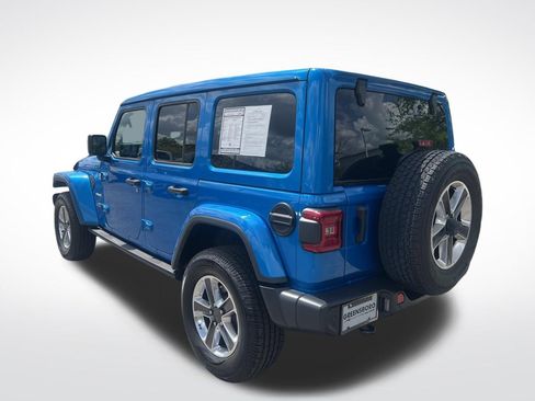 Used 2022 Jeep Wrangler Unlimited Sahara w/ Cold Weather Group image 3
