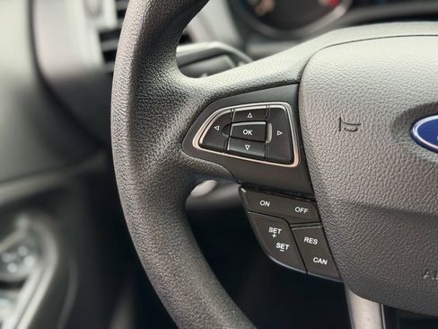 Used 2017 Ford Escape S FWD image 12
