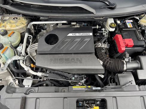 Used 2023 Nissan Rogue Platinum w/ Platinum Premium Package image 13