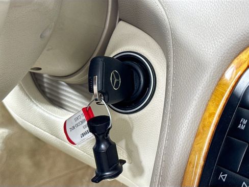 Used 2003 Mercedes-Benz SL 500 image 16