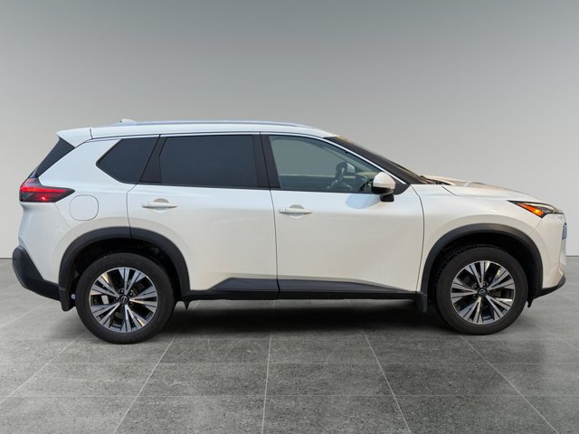 Used 2022 Nissan Rogue SV w/ SV Premium Package AWD/4WD image 6