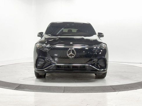 Certified 2023 Mercedes-Benz EQS 580 4MATIC SUV w/ Pinnacle Trim Package image 2