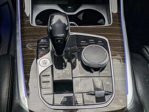 Used 2019 BMW X7 xDrive40i w/ M Sport Package image 15