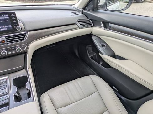 Certified 2021 Honda Accord Touring image 16