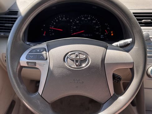 Used 2008 Toyota Camry LE FWD image 18