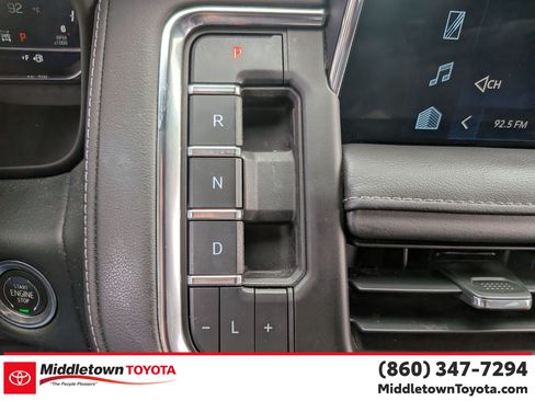 Used 2022 Chevrolet Suburban LT w/ Luxury Package AWD/4WD image 27