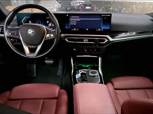 Used 2023 BMW i4 eDrive35 w/ Premium Package image 17