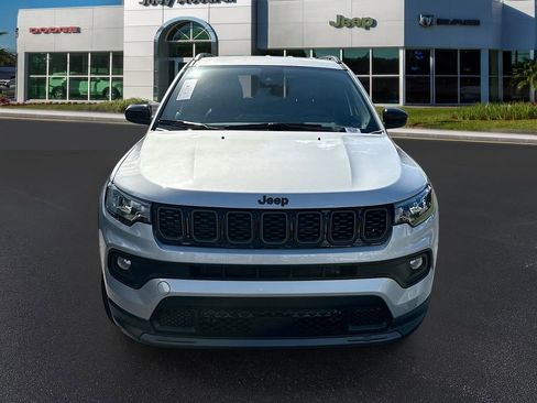 New 2026 Jeep Compass Latitude image 2