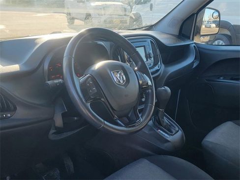 Used 2019 RAM ProMaster City Tradesman SLT image 9