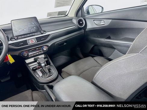 Used 2019 Kia Forte LXS FWD image 21