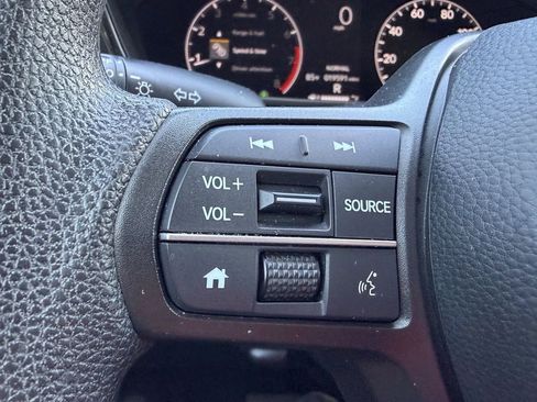 Used 2023 Honda CR-V EX image 29
