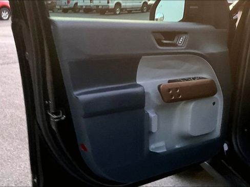 Used 2024 Ford Maverick Lariat w/ FX4 Off-Road Package image 18