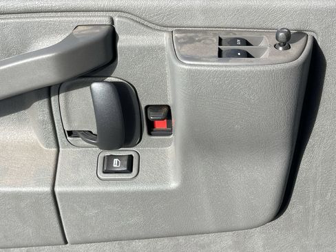 New 2025 GMC Savana 2500 Extended w/ Driver Convenience Package RWD image 24