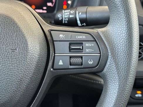 Certified 2023 Honda Accord EX image 28