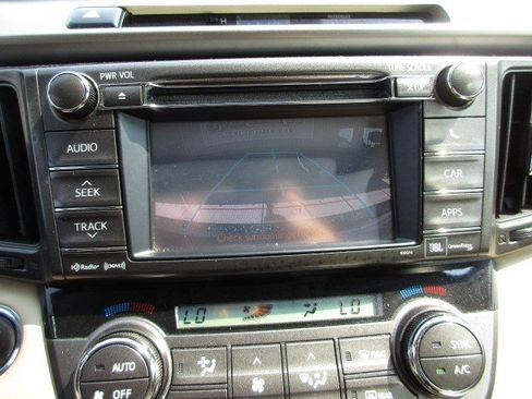 Used 2013 Toyota RAV4 Limited AWD/4WD image 25