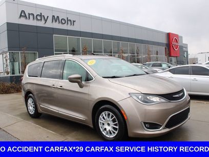 Used 2018 Chrysler Pacifica Touring-L Plus
