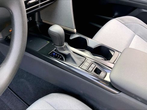 Used 2026 Toyota Camry LE image 15