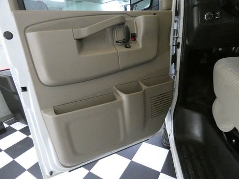Used 2023 Chevrolet Express 2500 w/ Driver Convenience Package RWD image 19
