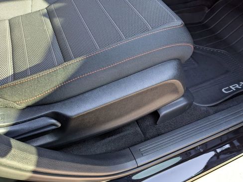 Used 2024 Honda CR-V Sport image 30