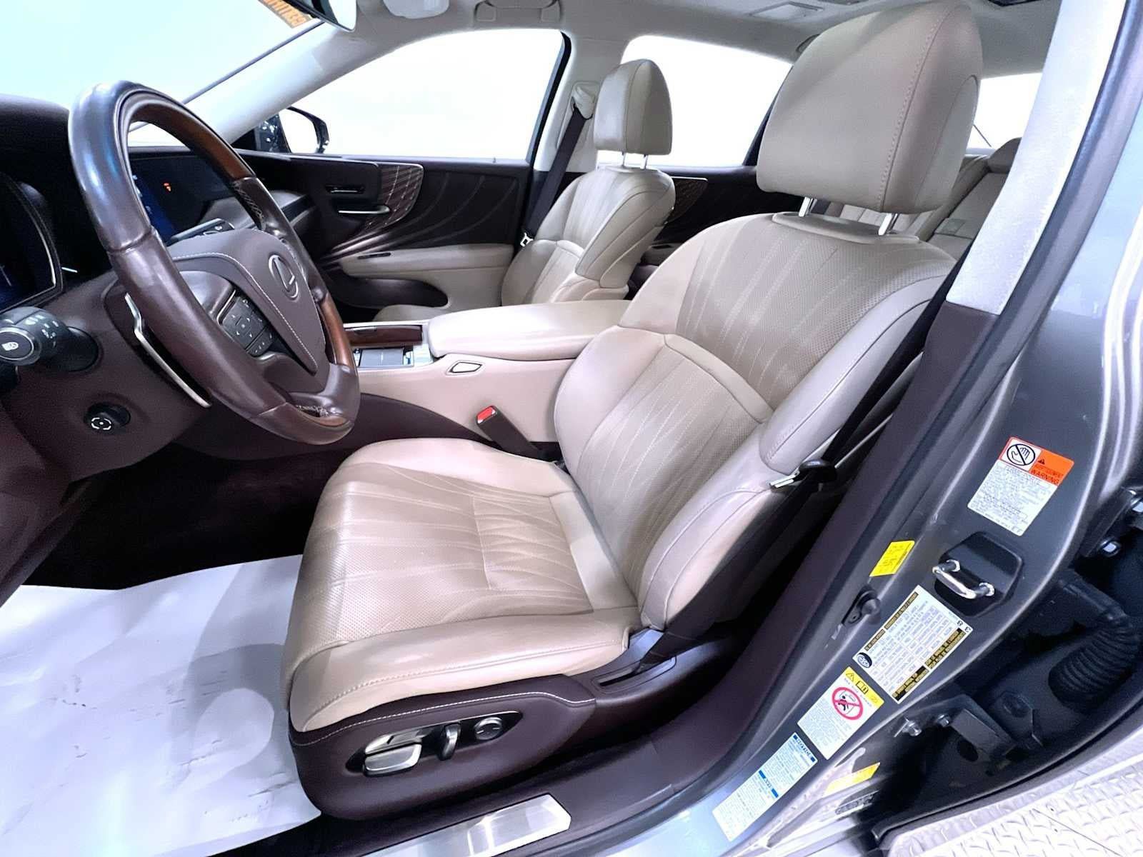 Used 2019 Lexus LS 500 AWD image 14